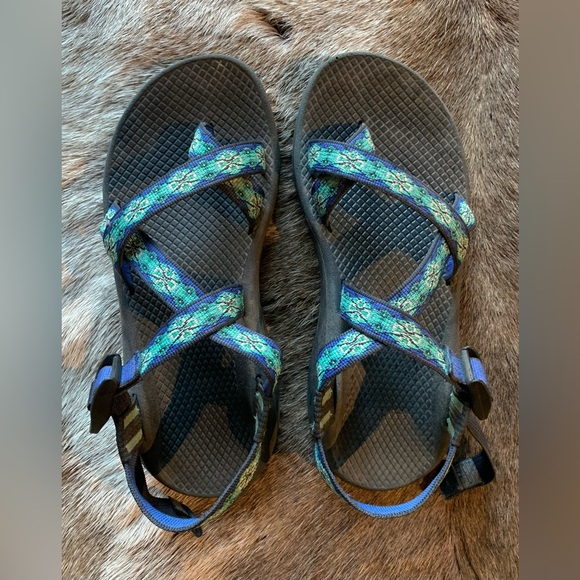 Chaco Classic Blue women’s sandals size 8 - Picture 1 of 2